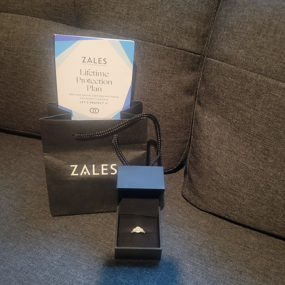 Zales Silver Ring with White Gemstone